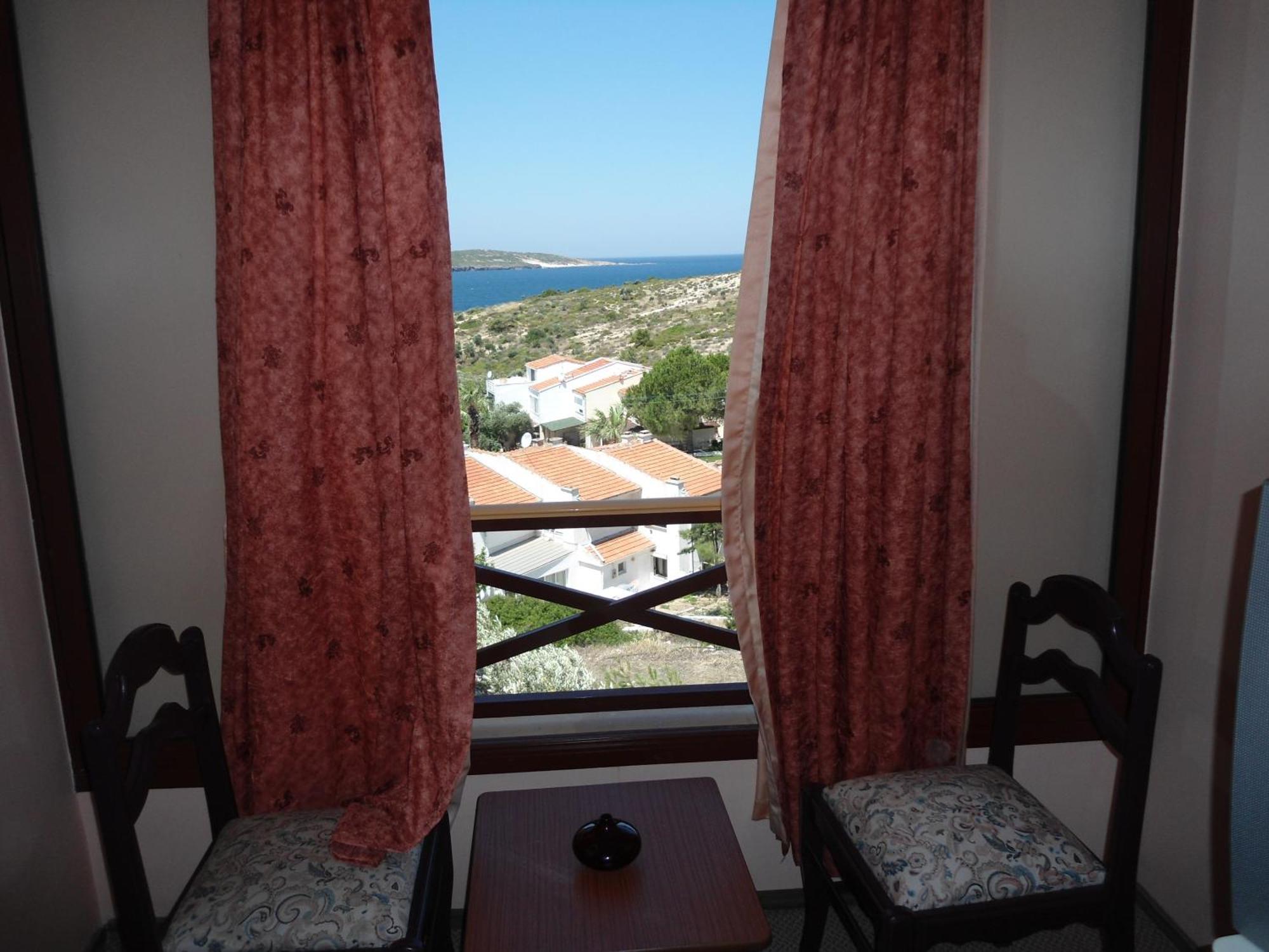 Teras Motel Foça Exterior foto