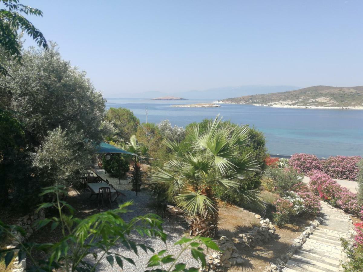 Teras Motel Foça Exterior foto